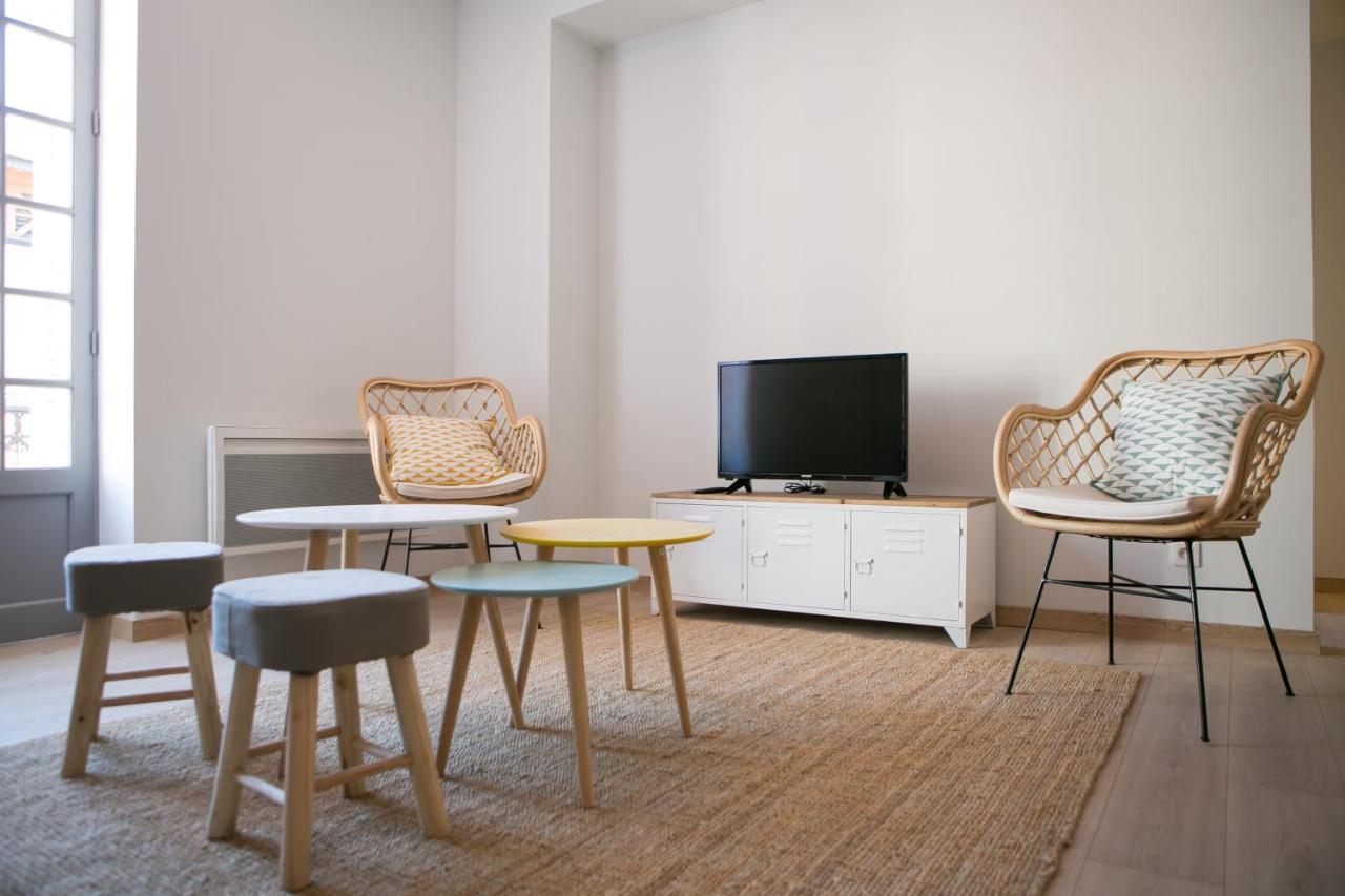 Logis Des Halles Du Coderc Apartment Perigueux Phòng bức ảnh